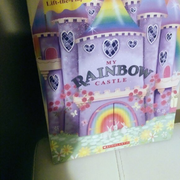 Children's Board book My Rainbow Castle flap book - Picture 10 of 16